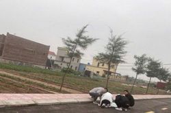 Lãi tiết kiệm giảm mạnh, nhà đầu tư chi tiền tỷ 'bắt đáy' đất nền
