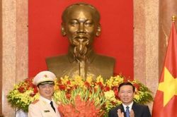 Chủ tịch nước quyết định thăng cấp bậc hàm đối với Thứ trưởng Nguyễn Duy Ngọc
