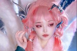 Hot girl Weibo cosplay 'cửu vĩ hồ ly' khiến fan không thể rời mắt