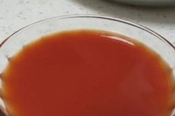 Tỷ lệ vàng để pha nước sốt chua ngọt chuẩn ngon, nấu món nào cũng 'miễn chê'