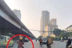 Clip: Nữ tài xế chạy 'bất ổn' khiến 2 ô tô giật thon thót, cư dân mạng ngán ngẩm