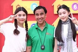 MC Quyền Linh nhảy múa cùng 2 con gái xinh như hoa hậu gây sốt mạng xã hội