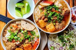 Vì sao nên ăn bữa sáng thường xuyên? Tìm hiểu 3 món sau dễ làm tại nhà nhưng đầy dưỡng chất