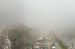 Hà Nội chìm trong sương mù, ảnh hưởng tới sức khỏe ra sao?