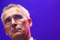 Lãnh đạo NATO nói đã có 'hậu quả' vì Mỹ chậm viện trợ Ukraine
