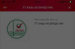 Hàng ngàn thí sinh, phụ huynh vất vả đăng ký thi đánh giá năng lực đợt 1 của Đại học Quốc gia Hà Nội