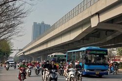 Dự báo thời tiết Hà Nội hôm nay 23/3/2024: Hà Nội tăng nhiệt, sáng và đêm trời lạnh, trưa chiều hửng nắng