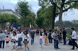 Tăng trần giá vé máy bay, gói 'combo' du lịch lên ngôi