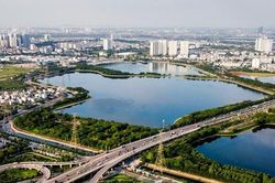 Chuyên gia: Kinh tế Việt Nam phục hồi nhưng vẫn tiềm ẩn nhiều rủi ro