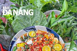 Giải nhiệt cùng món sứa trộn nước mắm nhĩ