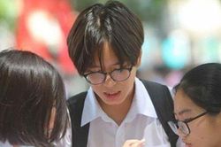 Sáng nay, hơn 106.000 thí sinh tại Hà Nội dự thi vào lớp 10
