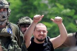 Tình tiết li kì vụ Israel giải cứu con tin trong tay Hamas giữa ban ngày