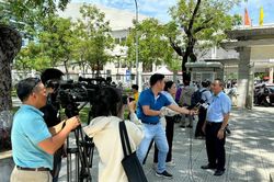 Để trở thành nhà báo có nghề