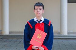 Nỗ lực học tập của 3 học sinh dẫn đầu kỳ thi tuyển sinh lớp 10