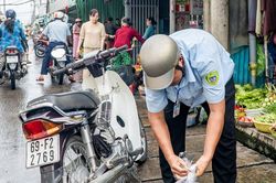 Xử lý nạn bán cá non