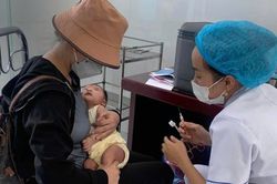 Đề nghị TPHCM triển khai nhiều giải pháp để kiểm soát bệnh sởi