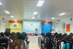 Tập huấn cung cấp kiến thức, lợi ích của việc tham gia tầm soát các dị dạng, bệnh, tật bẩm sinh và sàng lọc sơ sinh