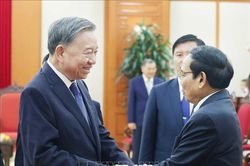 Tổng Bí thư Tô Lâm tiếp Thường trực Ban Bí thư Đảng NDCM Lào