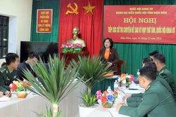 Đại biểu Quốc hội tỉnh tiếp xúc cử tri Đồn Biên phòng Mường Nhà và Huổi Puốc
