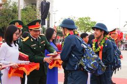 Xây dựng thế trận quốc phòng toàn dân bền vững