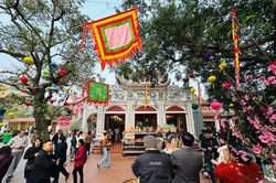 Rằm tháng Giêng, hướng về nguồn cội...