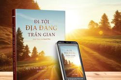 Ra mắt cuốn sách 'Đi tới địa đàng trần gian: Hành trình của hạnh phúc'