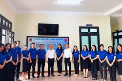 Khánh thành 'Bảng QR số hóa các thủ tục tại Tòa án'