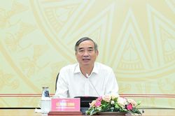 Thông qua nhiều nội dung tại phiên họp chuyên đề UBND thành phố