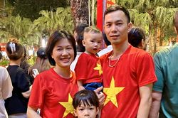 Gieo mầm tự hào dân tộc, gắn kết gia đình Việt