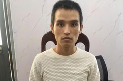 'Con nghiện' bị bắt quả tang