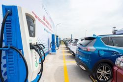 TP.HCM xây dựng biểu giá điện linh hoạt, giảm 10-12% giá điện cho sạc xe điện
