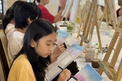 Giáo viên mỹ thuật: 'Trẻ em đang rất sẵn sàng nói về đô thị xanh qua tranh vẽ'