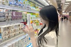 Người có giáo dục tốt thường không làm 3 điều này ở nơi đông người