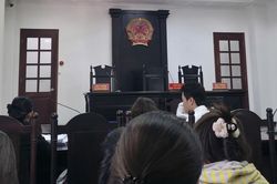 Vụ ly hôn 1.200 tỉ đồng ở TPHCM: Tòa sẽ triệu tập 'người thứ ba'?