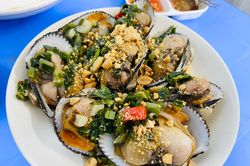 Cách làm sò lông nướng mỡ hành ngon như nhà hàng