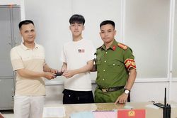 Nhặt của rơi trả người đánh mất