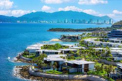 Truyền thông quốc tế khen ngợi Bắc Nha Trang và Vega City