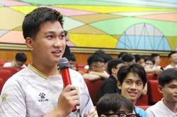 Đào tạo đại học không thể tách rời thực tiễn và sự vận động của công nghệ