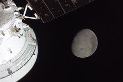 NASA giao Jeff Bezos mở đường cho căn cứ Mặt Trăng tương lai