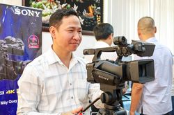 Nâng cao kỹ năng quay phim, chụp ảnh, đáp ứng xu hướng báo chí hiện đại