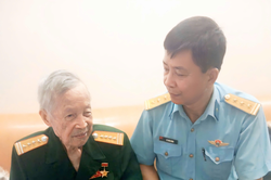 Anh hùng La Văn Cầu - 'Trái tim còn đập còn chiến đấu'