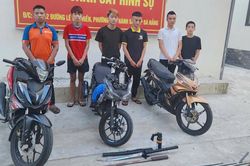 Truy xét nhóm thanh thiếu niên cầm hung khí truy đuổi người giữa đêm