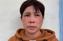 Khởi tố nhóm đối tượng mua bán thuốc lá 'Dominix' tẩm ma túy