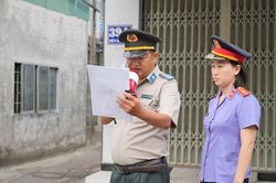 Cưỡng chế chuyển giao quyền sử dụng đất và nhà tại phường Rạch Giá