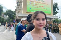 Từ hồ Hoàn Kiếm, hàng nghìn người cùng lan tỏa thông điệp 'Tổ quốc bình yên'!