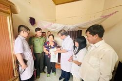 Công an Hà Nội và Bệnh viện Bạch Mai đưa y tế chất lượng cao về với đồng bào xã Ba Vì