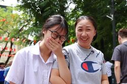 Thí sinh Hà Nội hoàn thành môn Ngữ văn Kỳ thi tuyển sinh lớp 10 công lập