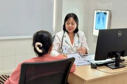 100 bác sĩ, chuyên gia y tế tham dự hội nghị khoa học tại Cần Thơ