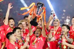 Công an Hà Nội FC mừng ngôi vô địch đầy cảm xúc