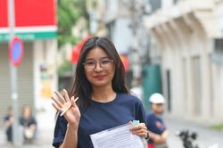 Thí sinh Hà Nội bước vào môn thi cuối Kỳ thi tuyển sinh lớp 10 công lập
